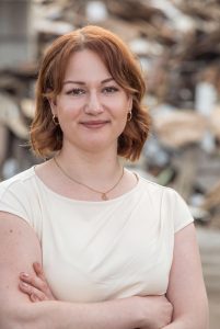 holzkontor-preussen-frau-klein